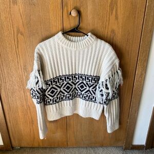 Women's Black and White Patterned Sweater